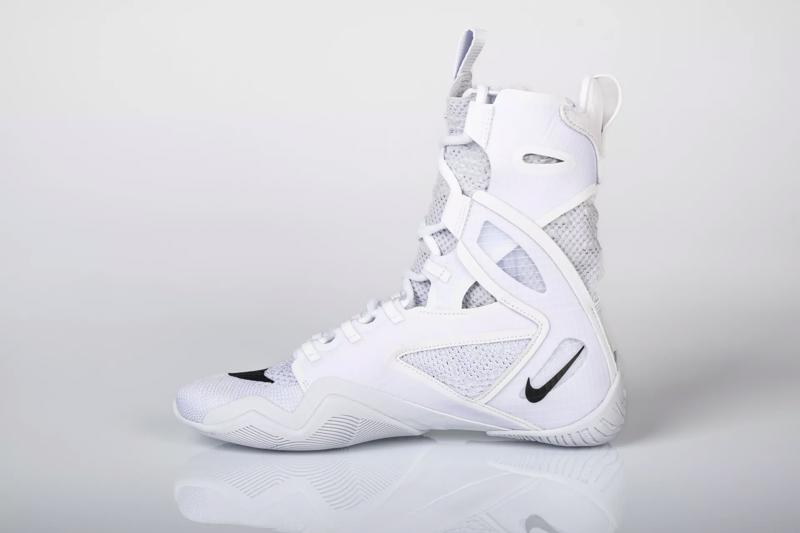 NIKE HYPER KO 2 PAPOuTSIA PuGAXIAS | white